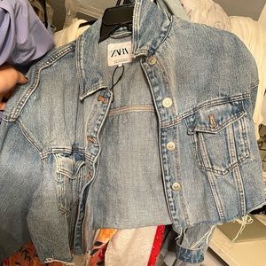 Zara cropped jean jacket size M